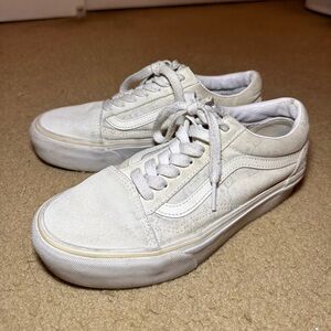 Vans Old Skools, Cream White, Tan Flower Pattern, Excellent Condition, Size 7.0W